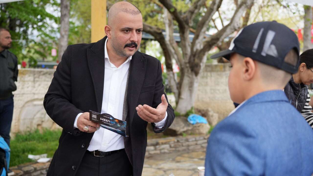 Muğla Ülkü Ocakları’ndan 23 Nisan’da Minik Kalplere Renkli Bayram Sürprizi 6